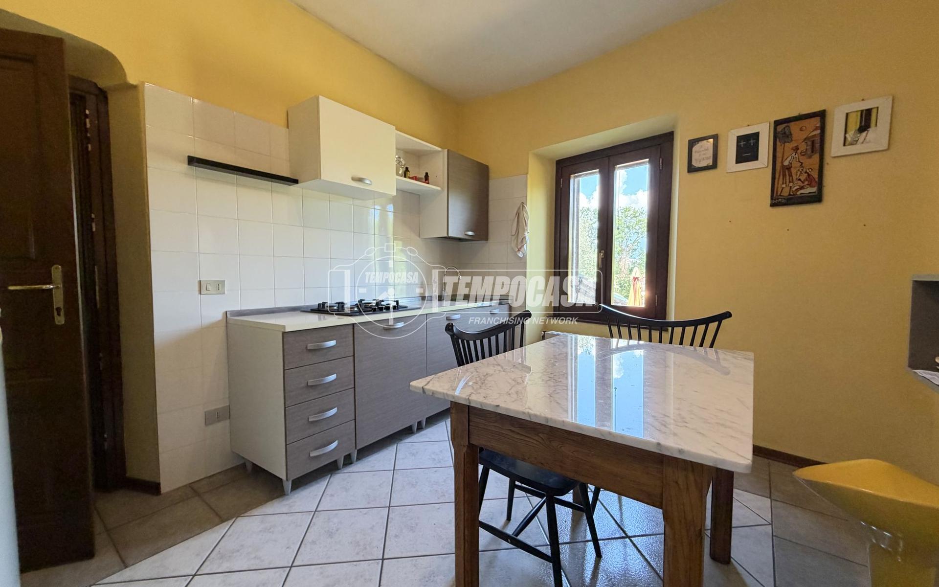Bilocale in Via Pella Remo, Cossato