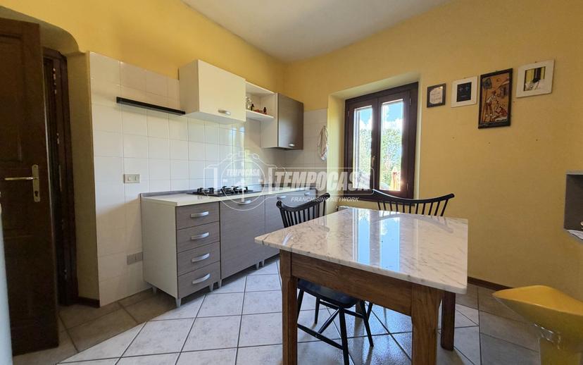 Bilocale in Via Pella Remo, Cossato