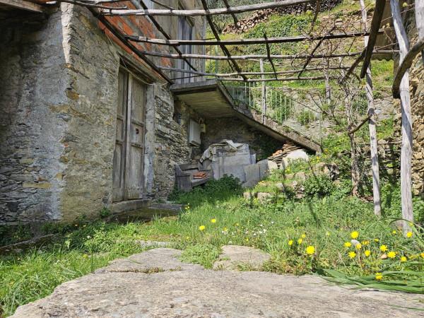 Rustico in Via Davide Norero, San Colombano Certenoli — foto 3 di 5