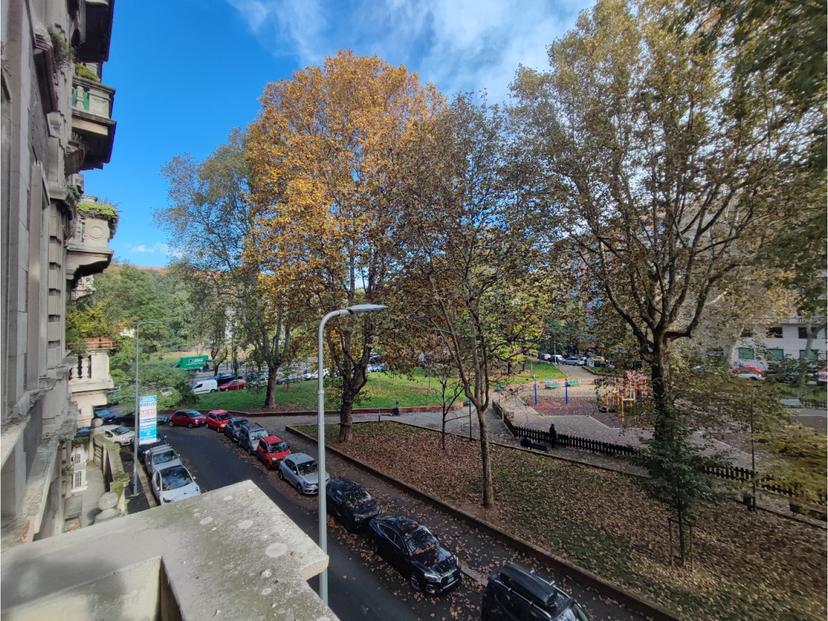 Trilocale in Piazza Giuseppe Grandi 4, Milano