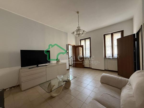 Quadrilocale in Via 4 Novembre, Ossago Lodigiano