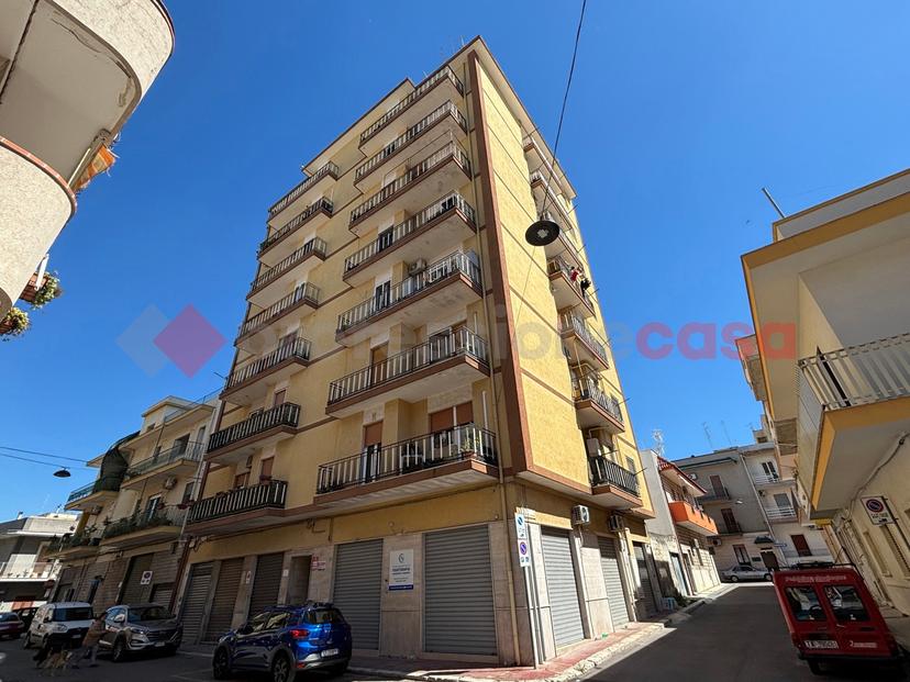 Quadrilocale in Via Mazzini  25, San Giorgio Ionico — foto 2 di 5