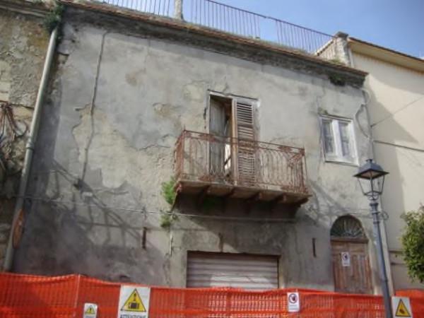 Terratetto unifamiliare in Via Principe di Scalea 58, Bompensiere