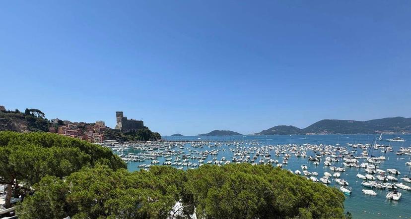 Bilocale, Lerici