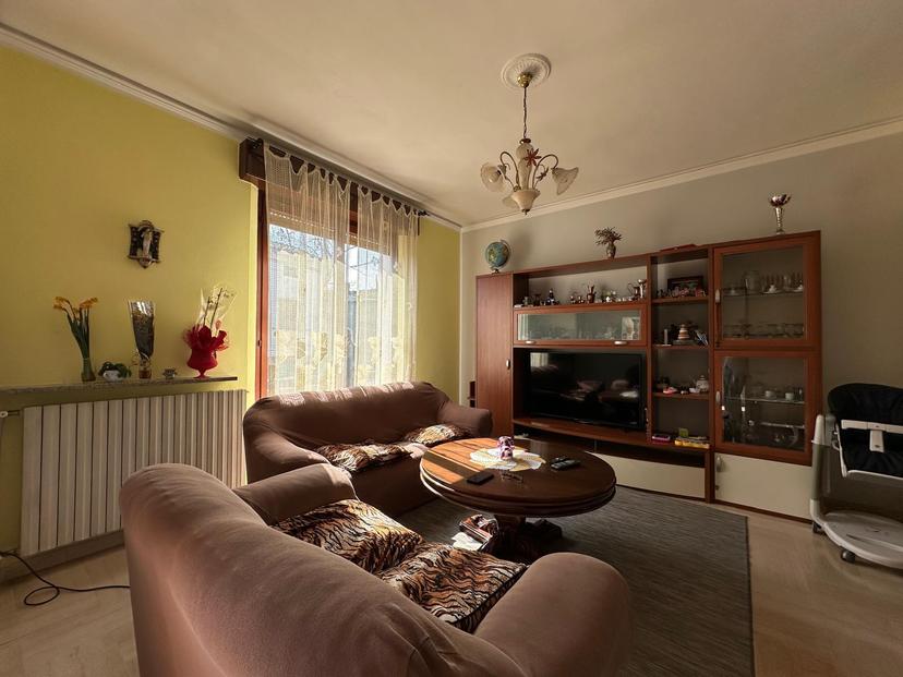 Villa in Piazza Marocchi 1, Villanova sull'Arda — foto 3 di 5