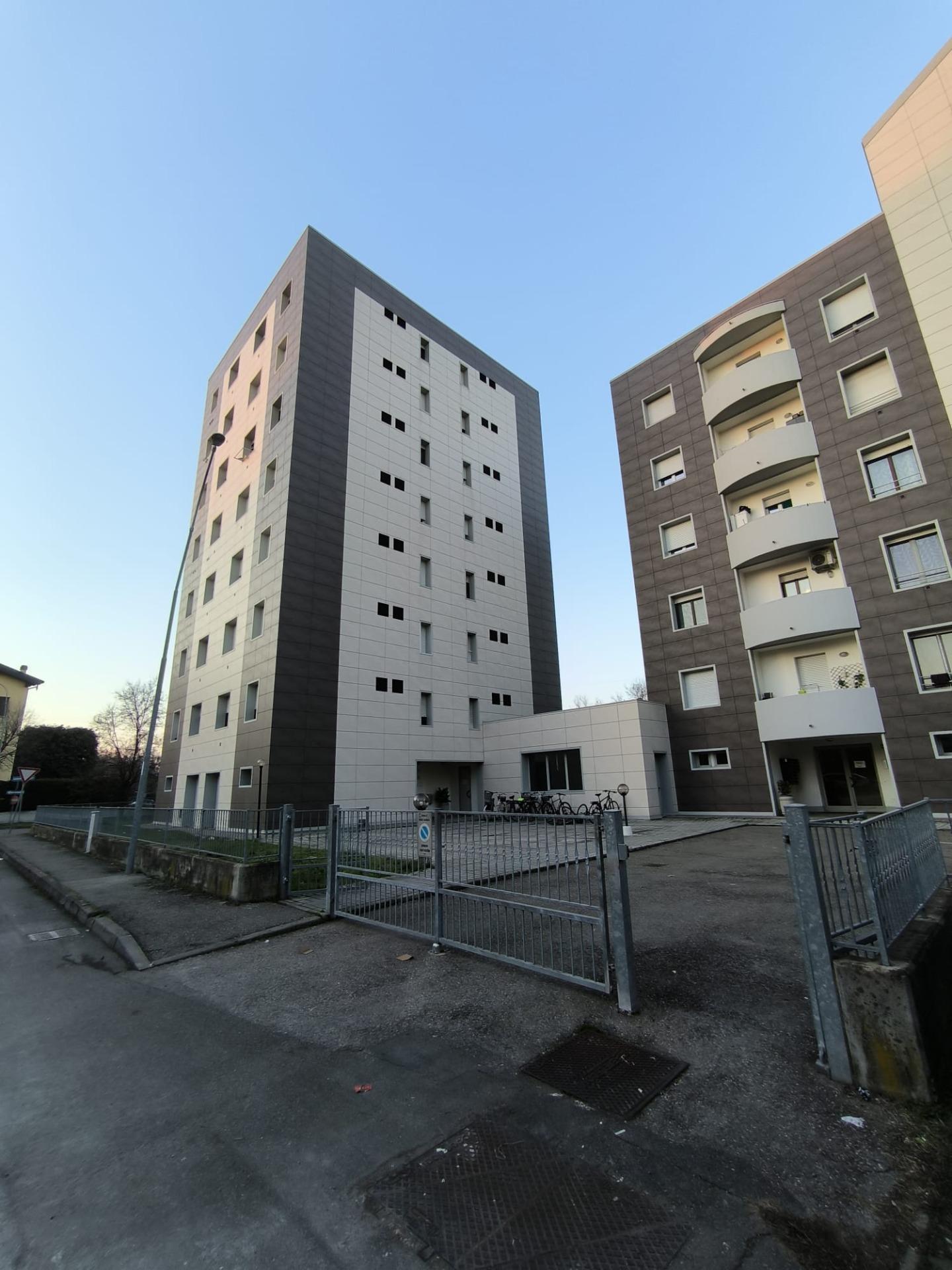 Bilocale in Via Amos Zanibelli 33, Reggio nell'Emilia