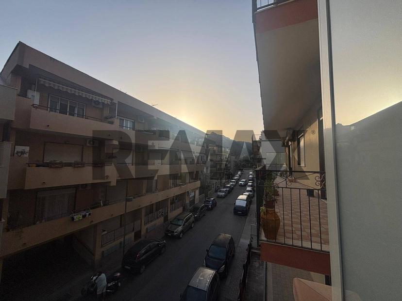 Appartamento in Via Giuseppe Mazzini Snc, Nizza di Sicilia — foto 3 di 5