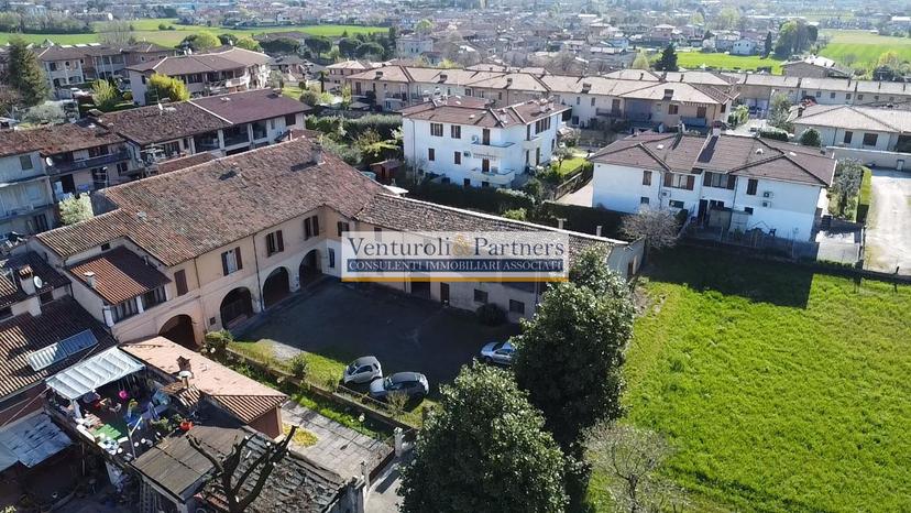 Casale in De Gasperi, Bedizzole — foto 4 di 5