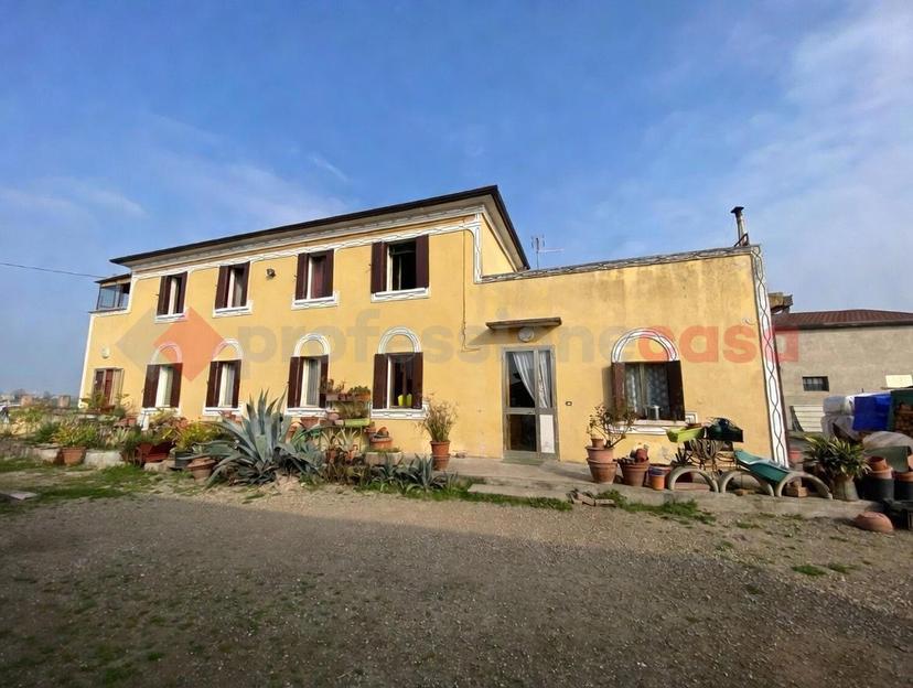 Casa indipendente, Badia Polesine — foto 3 di 5