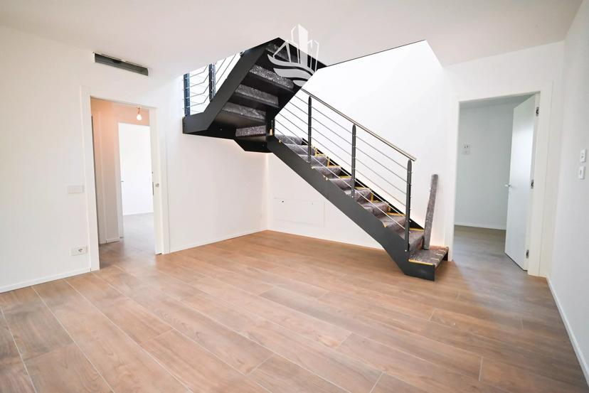 Quadrilocale in Via Claudia Augusta, 2, Bolzano — foto 2 di 5