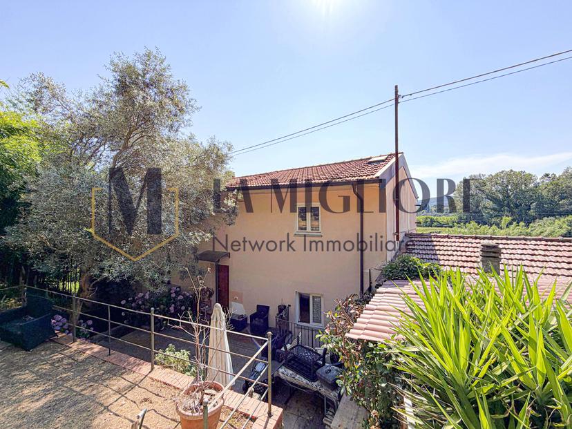 Casa indipendente in Via Statale Abetone 300, San Giuliano Terme — foto 3 di 5