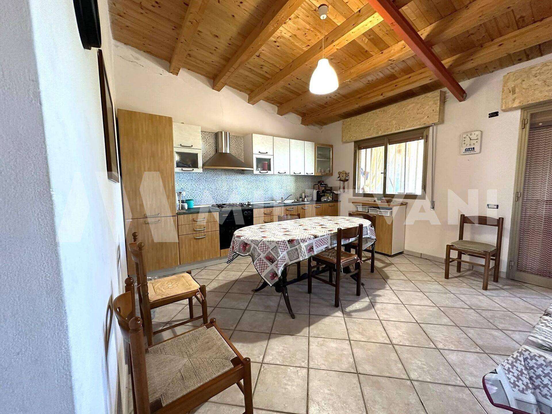 Casa indipendente in Contrada Bruca, Scicli