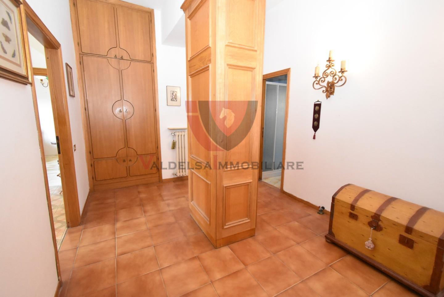 Appartamento in XXV Aprile, Colle di Val d'Elsa