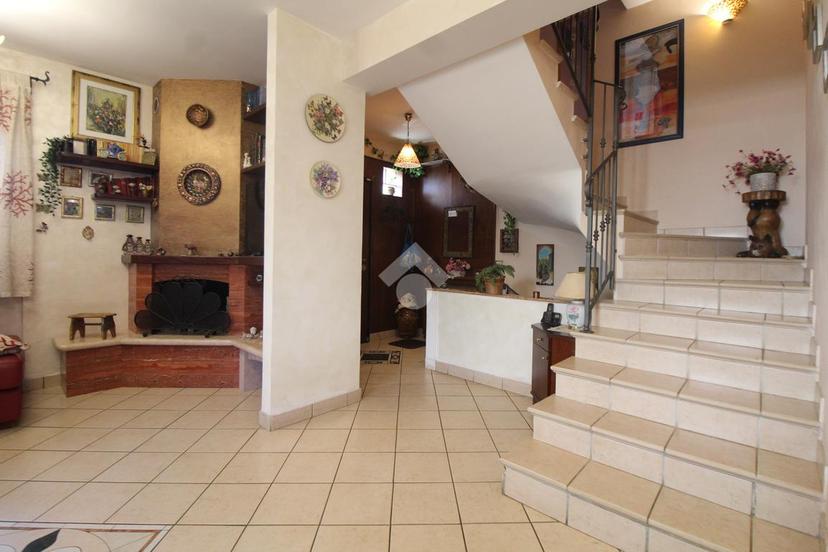 Villa a schiera in Via Troncovito 18, Reggio di Calabria — foto 2 di 5