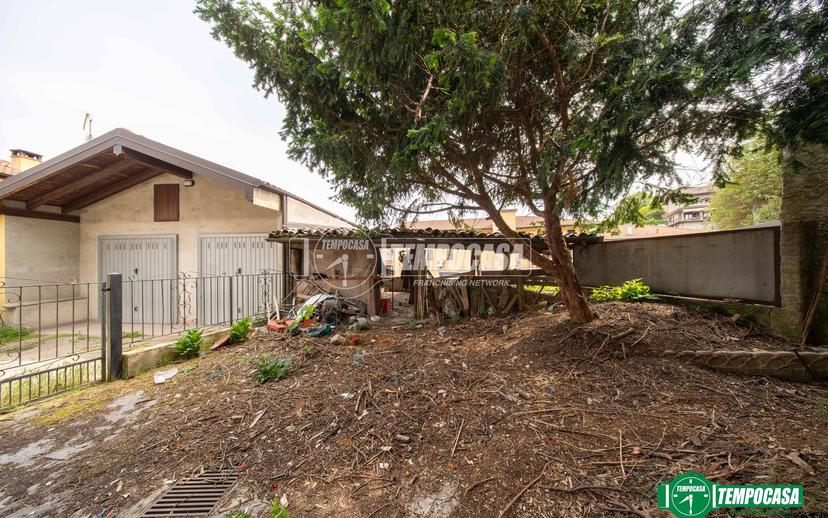 Casa indipendente in Vicolo Chiuso 1, Oleggio Castello — foto 3 di 5