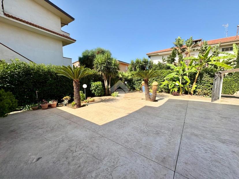 Villa in Via delle Rose 26, Lamezia Terme — foto 5 di 5