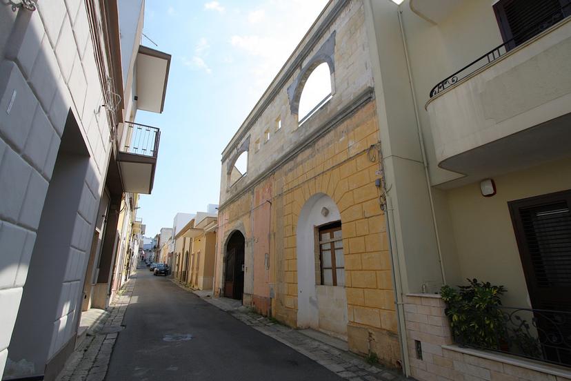 Casa indipendente in Via B. Ravenna, Sannicola — foto 3 di 5
