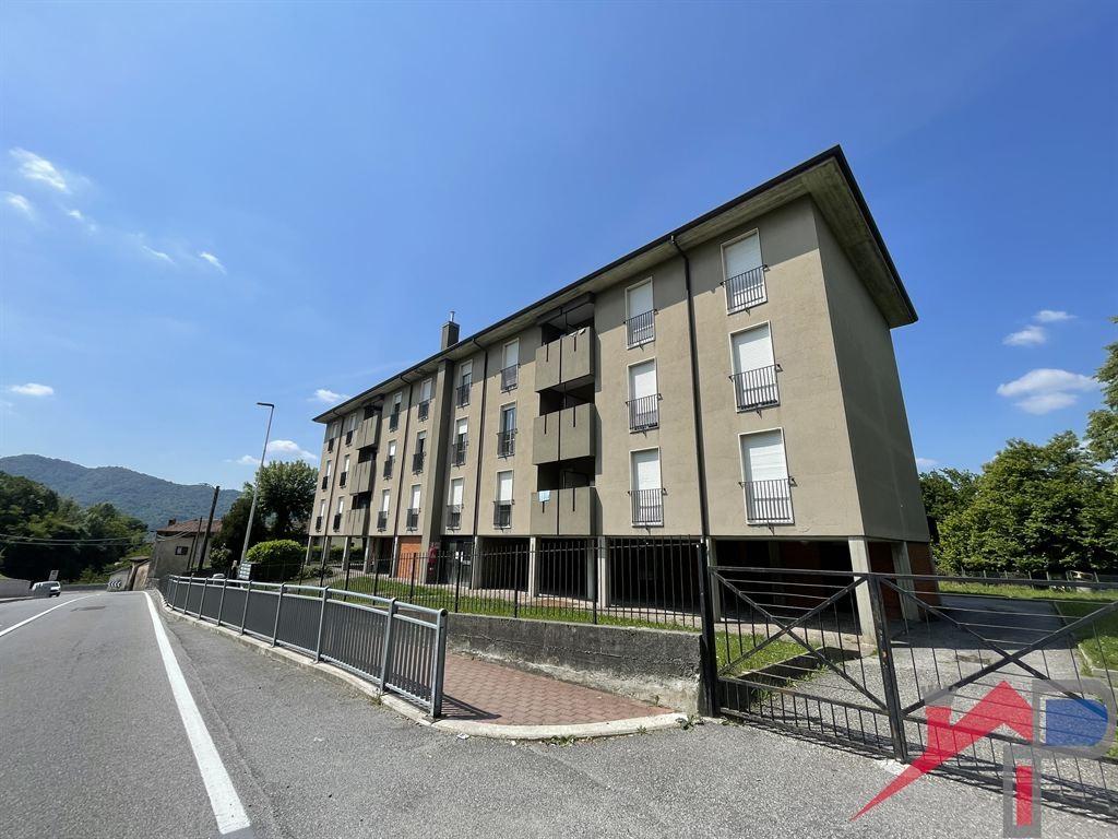 Trilocale, Caprino Bergamasco