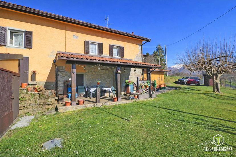 Villa a schiera in Pollina 53, Pontremoli — foto 2 di 5