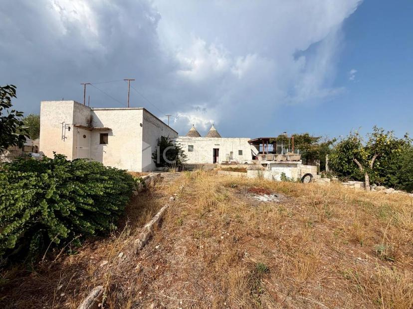 Trullo in Strada Provinciale 14 S.N.C., Ostuni — foto 4 di 5