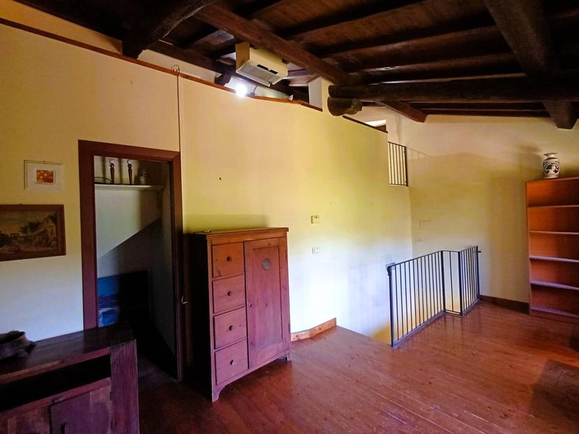 Casa indipendente in Volturno, Caprarola — foto 4 di 5