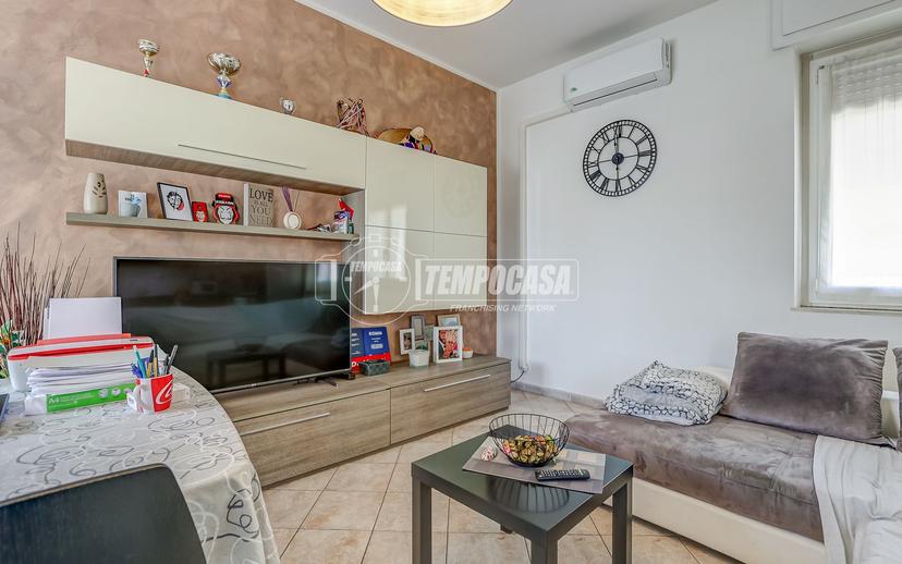 Trilocale in Via Roma 22, Cardano al Campo — foto 2 di 5