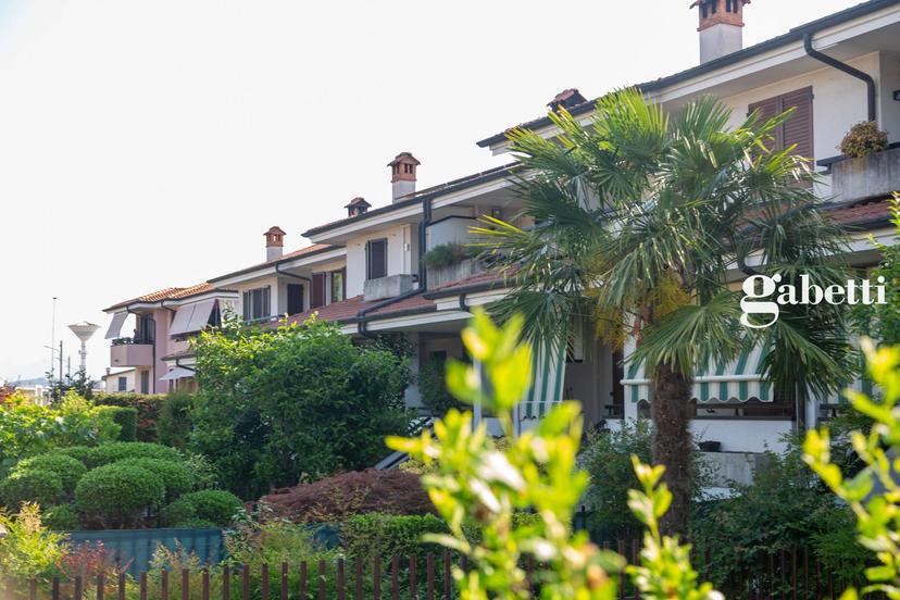 Villa a schiera in Via Donizetti 17, Ronco Briantino — foto 3 di 5