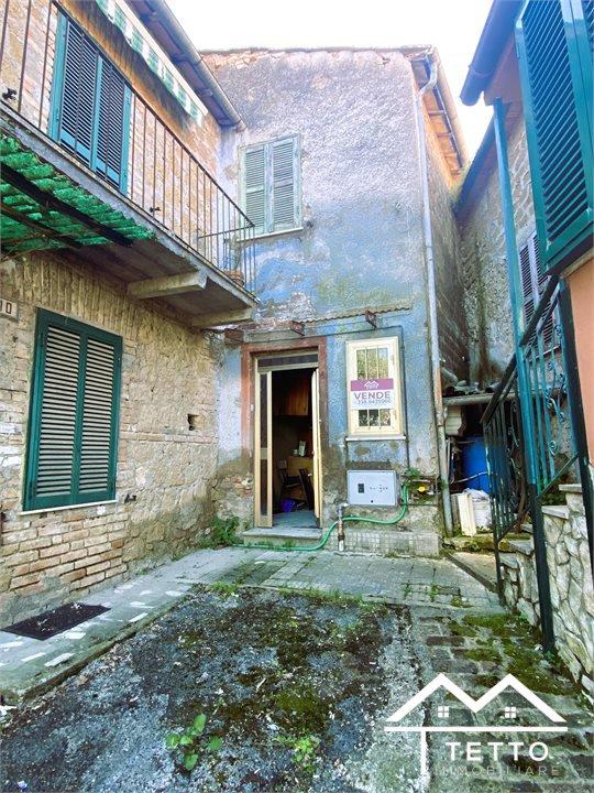 Trilocale in Via del Passeggio 16, Forano