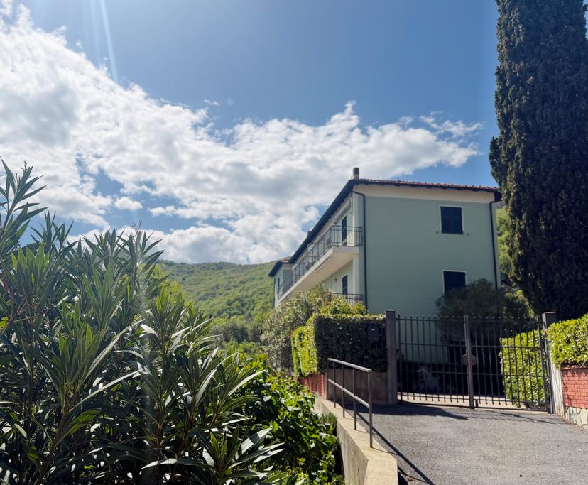 Bilocale in Via San Bernardo, Diano Arentino — foto 4 di 5