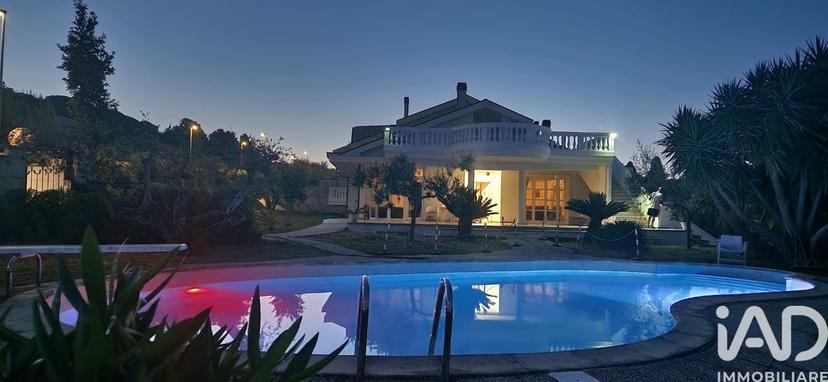 Villa in Via Mario Colella, Città Sant'Angelo — foto 2 di 5