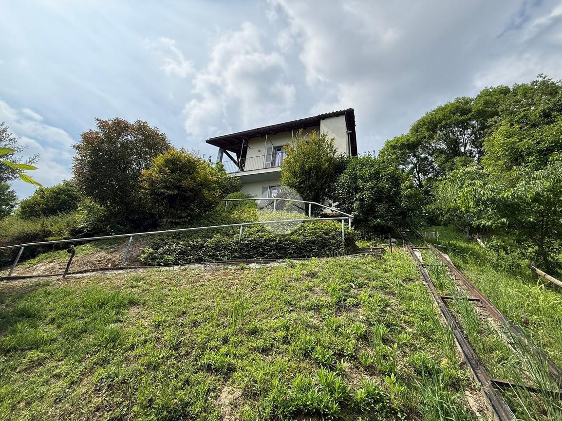 Casa indipendente in Str. Gerbido 3, Bra
