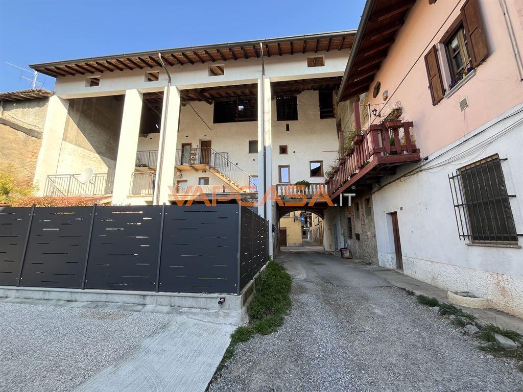 Rustico in Via Sant'Anna, Castel Rozzone