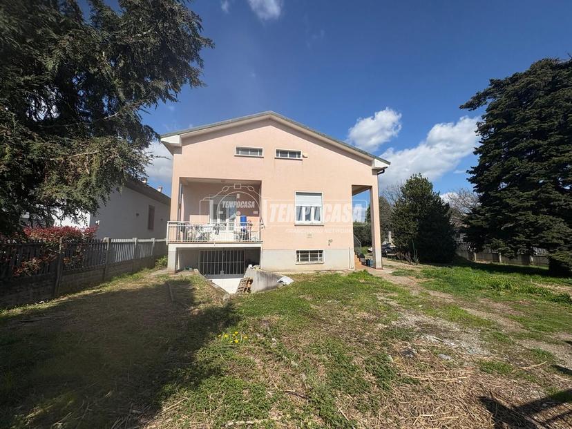 Villa in Via Leopardi, Cogliate — foto 5 di 5