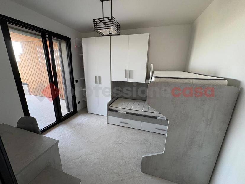 Trilocale in Via Orfano Mazzitelli, Bari