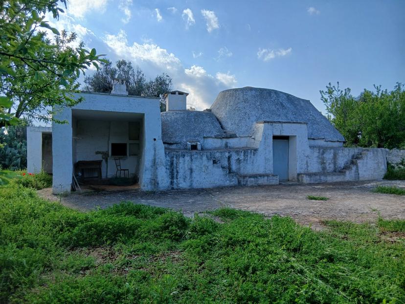 Trullo in C.da Sardella, San Michele Salentino — foto 2 di 5