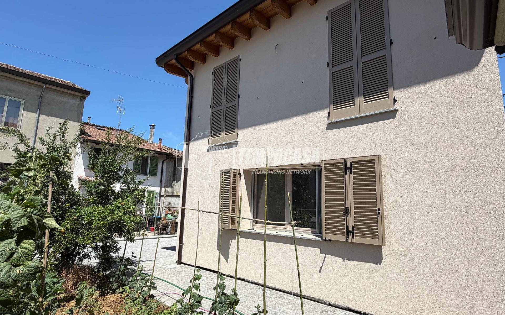 Villa in Via II Giugno, Borgonovo Val Tidone