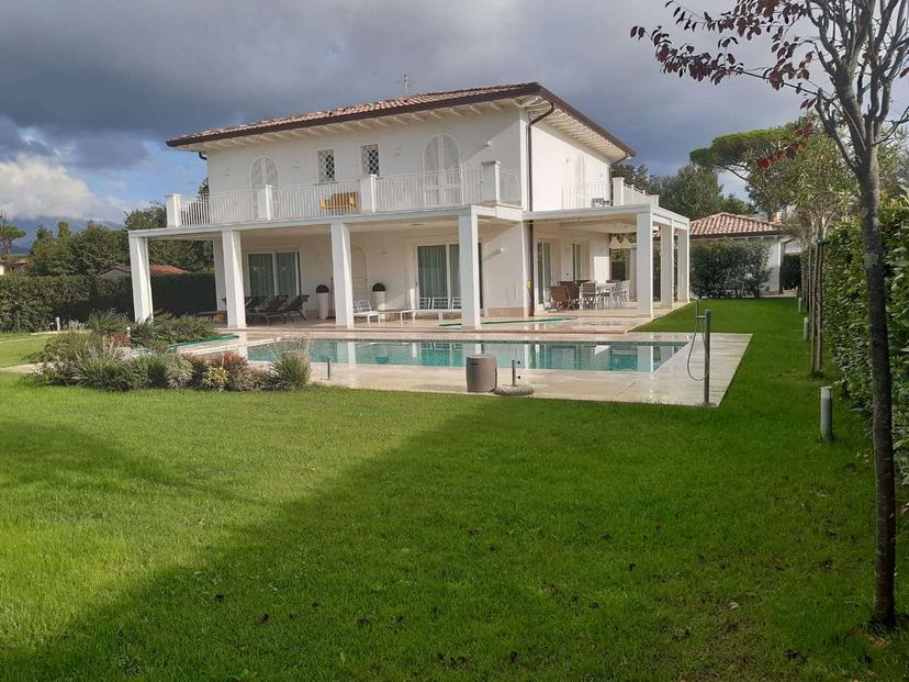 Villa unifamiliare in Via Marco Polo, Pietrasanta — foto 5 di 5