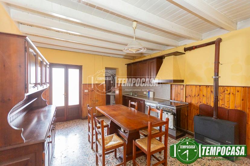Casa indipendente in Via G. B. Benzoni, Palazzo Pignano