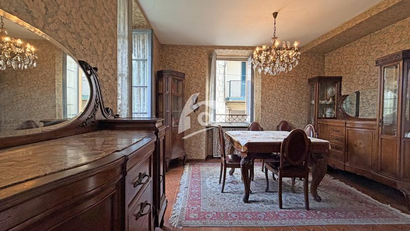 Appartamento in Lungolago Alessandro Volta 9, Laveno-Mombello — foto 2 di 5