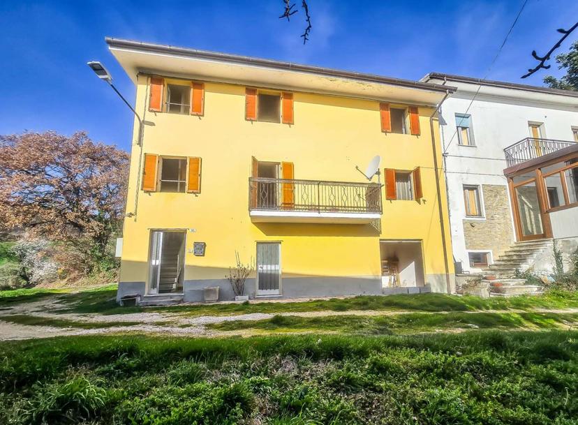 Casa indipendente in Ca' di Stefano, Frontino — foto 4 di 5