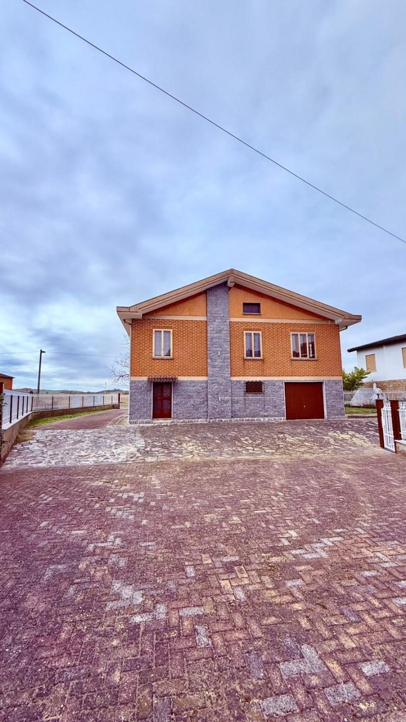 Villa in Via G. Vassallo Giarola 19, Mirabello Monferrato — foto 3 di 5