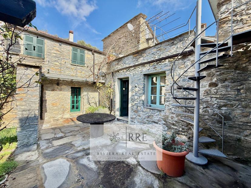 Rustico in Borgata Aracà, Ranzo — foto 3 di 5