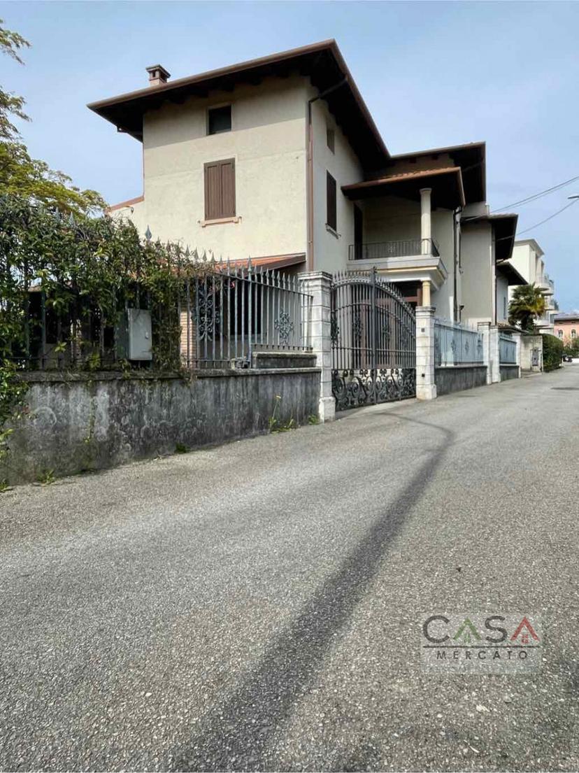 Villa in Via Cavalleria, Pordenone — foto 5 di 5