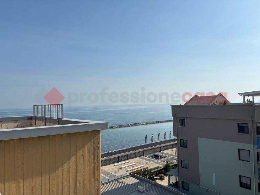 Attico in Via R. Leoncavallo, Bari — foto 3 di 5