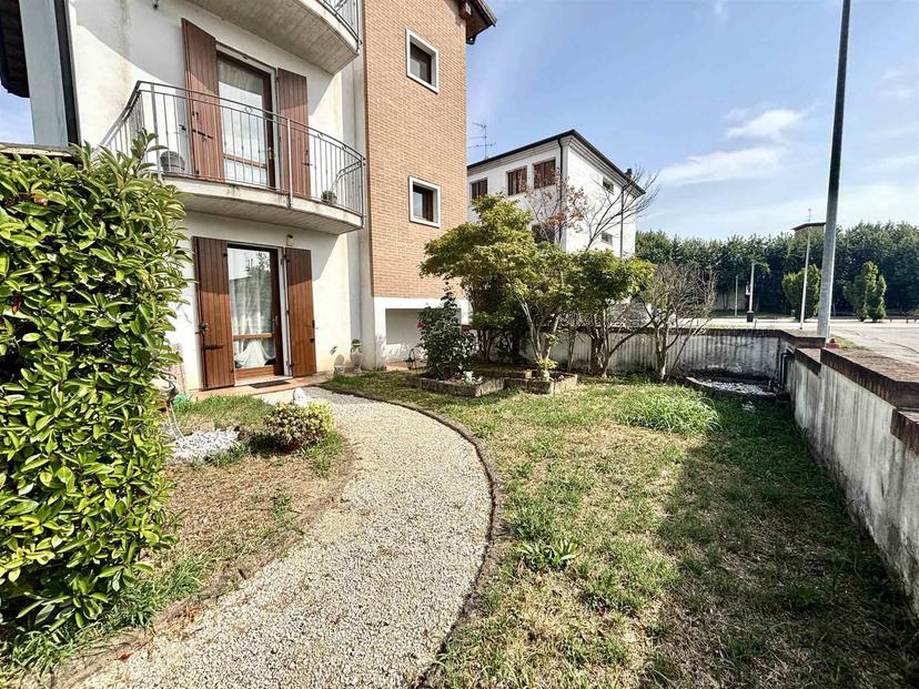 Casa indipendente, Borgo Virgilio — foto 2 di 5