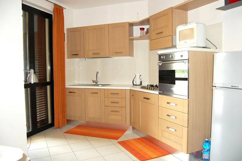 Trilocale in Viale Makarska, Roseto degli Abruzzi — foto 2 di 5
