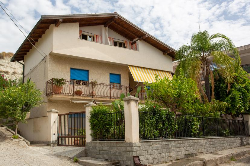 Casa indipendente in Viale Aldo Moro 5, Bova Marina — foto 5 di 5