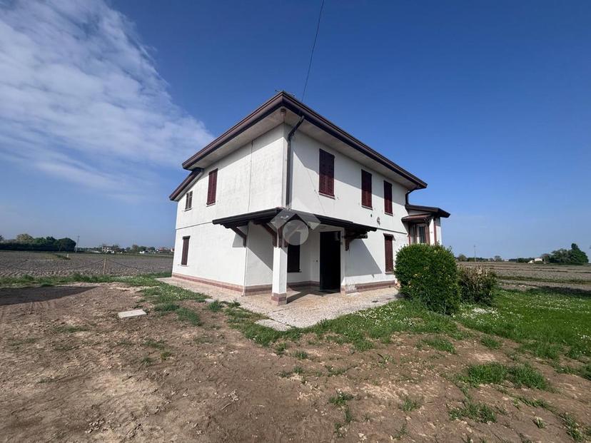 Villa in Via Giacomo Matteotti 23, Correzzola — foto 3 di 5