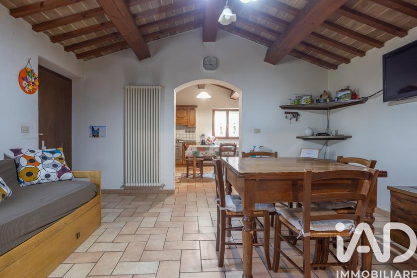 Villa in Frazione Montevecchio 147, Pergola — foto 2 di 5