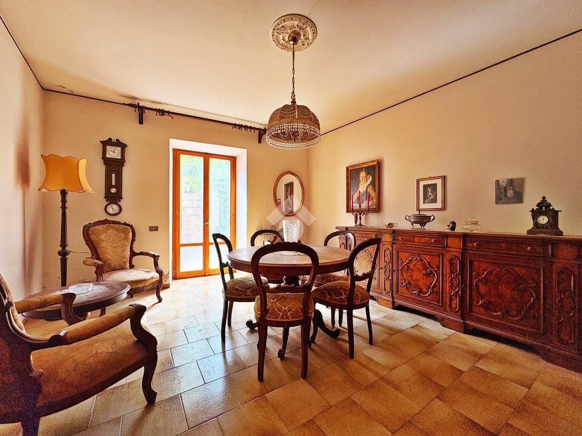 Casa indipendente in Via Filippo Venturi 26, Fossato di Vico